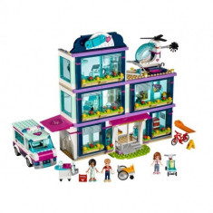 SPITALUL DIN HEARTLAKE (41318) LEGO Friends foto