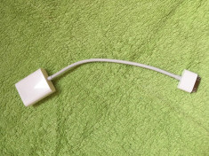 Adaptor Apple ( iPad , iPhone , iPod Touch ) VGA adapter A1368 foto