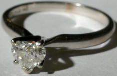 4. Inel aur alb 2,3 grame 14 carate cu diamant mare(apr.5x4 mm) forma de inima foto