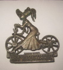 Placheta Concurs National Biciclete anno 1818 Germania metal, stare buna. foto