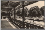 CPI (B8978) CARTE POSTALA - CALIMANESCTI, TERASA SANATORIULUI BALNEAR, RPR, Circulata, Fotografie