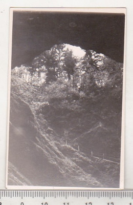 bnk foto - Intrarea in pestera Scarisoara - 1964 foto
