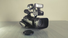 Canon XF100 - Camera video profesionala Full HD foto