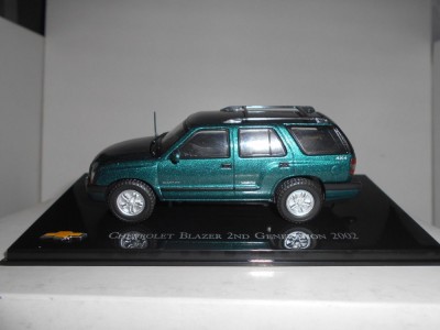 Macheta Chevrolet Blazer 2ND Generation - 2002 scara 1:43 foto