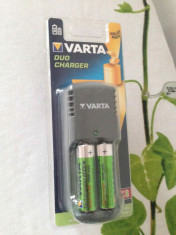 Incarcator Varta Duo Charger 2 x 1600 mAh. Sub pretul pietei ! foto