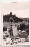 Bnk foto - Campeni - Statuia lui Avram Iancu - 1964, Alb-Negru, Romania de la 1950, Cladiri