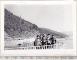 Bnk foto - Lacul Vidraru - 1969, Alb-Negru, Romania de la 1950, Natura