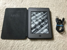 Ebook Reader Amazon Kindle Touch model D01200 + husa protectie+cablu date ca NOU foto