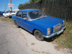 Mercedes 220 D ( 2200 cm? diesel) foto