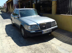 Mercedes w124 foto