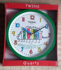Ceas de perete TWINS Quartz pentru camera copii foto