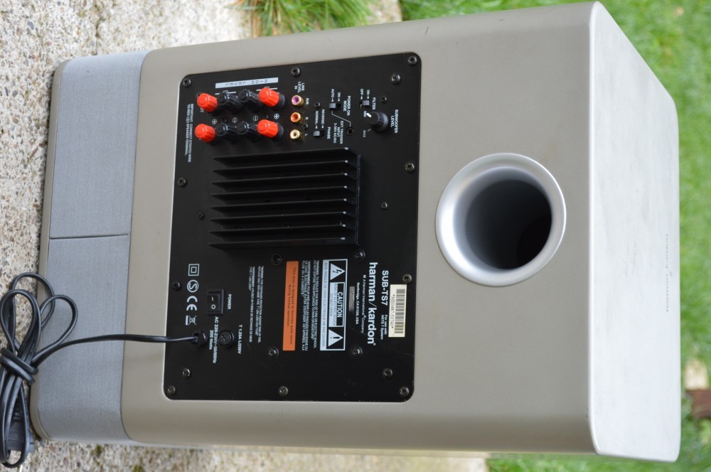 Subwoofer Activ harman Kardon SUB TS7/230 DEFECT arhiva Okazii.ro
