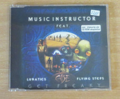 Music Instructor ft. Lunatics Flying Steps - Get Freaky (CD Single) foto