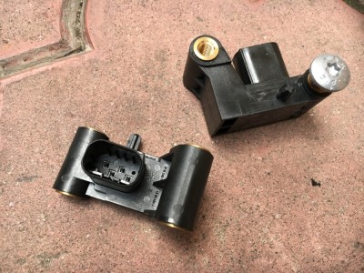 Senzor impact airbag BMW E60,E61,E63 foto