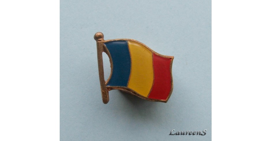 Insigna Pin - ROMANIA | arhiva Okazii.ro