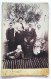 Fotografie veche, 1903, Emil Bernard Fotograf, Temesvar Timisoara, familie, Alb-Negru, Romania 1900 - 1950, Portrete