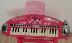 Vand pian electronic pentru copii foto