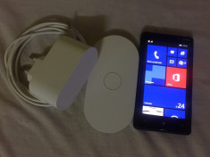 Nokia Lumia 820 + Incarcator Wireless Original foto