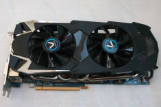 Placa video Sapphire Radeon HD7950 Boost Vapor-X HD 3GB DDR5 384-bit foto