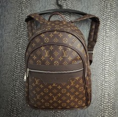 Rucsac/ghiozdan/backpack Louis Vuitton Monogram 2017 model UNIC IN RO !!! foto
