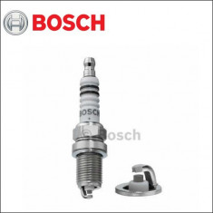 Bujie Fiat Stilo 1.6 16V BOSCH cod 0 242 235 666 foto