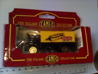 bnk jc Corgi Cameo - masinuta AEC Cabover foto