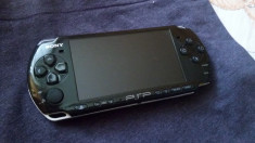 PlayStation Portabil , Model 3004 UltraSlim , Negru , Impecabil foto