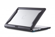 Carcasa laptop Thule Vectros Protective Bumper 15 MacBook Pro Retina Grand Luggage foto