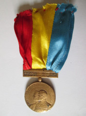 Rara! Medalia Bucuresti-Alba-Julia 15.X.1922 incoronarea regelui Ferdinand foto