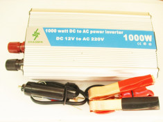 Invertor convertor auto 12V 1000W clesti baterie foto