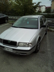 Vand SKODA OCTAVIA 1.6 foto