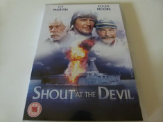 Shout at the Devil - dvd foto