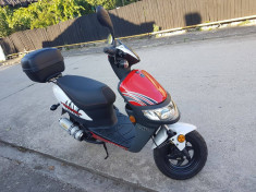 Vand / Schimb Scuter Keeway 50cc foto