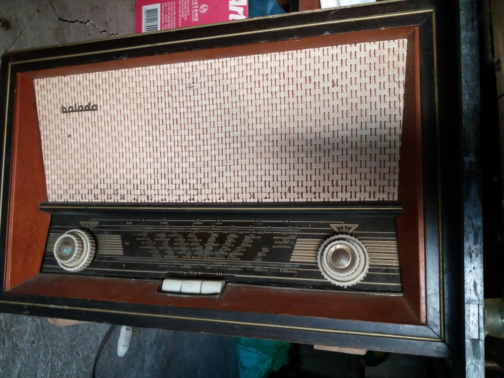 Aparat radio Balada | arhiva Okazii.ro