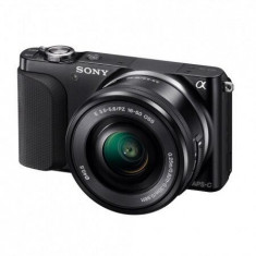 Sony NEX-3N kit 16-50mm f/3.5-5.6 OSS foto