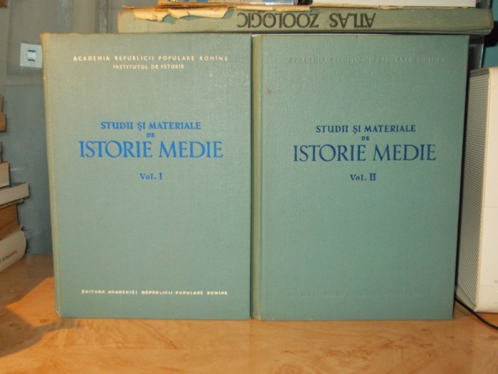 STUDII SI MATERIALE DE ISTORIE MEDIE (VOL 1 + VOL 2) * ACADEMIA ROMANA -1956/7 @