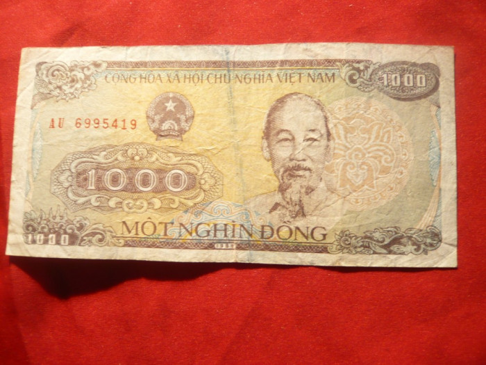 Bancnota 1000 dongi Vietnam 1988 , cal. medie