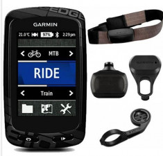 CICLOCOMPUTER GARMIN EDGE 810 GPS PERFORMANCE BUNDLE foto