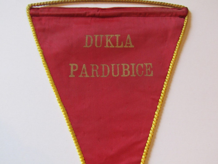 Fanion fotbal - DUKLA PARDUBICE (Cehoslovacia)