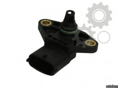 Senzor presiune supraalimentare motor 10500 cmc Man D2066 (poz.5) BOSCH 51.27421-0216 foto