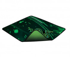 MOUSEPAD RAZER GOLIATHUS SPEED TERRA S foto