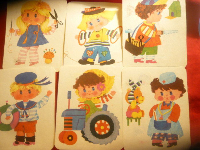10 Cartonase vechi pt copii - de colorat ,h= 18 cm ,unele colorate