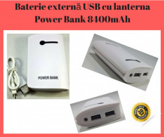 Baterie externa / Acumulator Portabil Cu Lanterna Power Bank 8400mAh foto