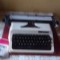 Veche Masina de scris mecanica Erika 48