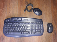 Kit wireless Microsoft - Tastatura + mouse + receiver foto