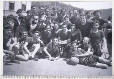 bnk foto - Predeal 1941 - Elevi ai CN N Filipescu la orele sportive foto