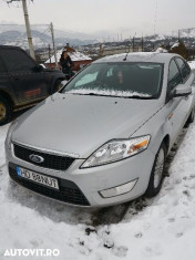 Ford mondeo foto