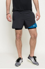 Nike - Pantaloni scurti foto