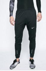 Nike - Pantaloni foto