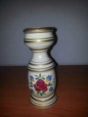 Suport de lumanare vechi vintage lemn si alama pictat manual flori florala 14,5 cm inaltime